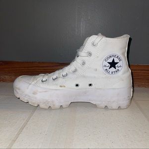 CONVERSE Chuck Taylor All Star Lugged White High Tops